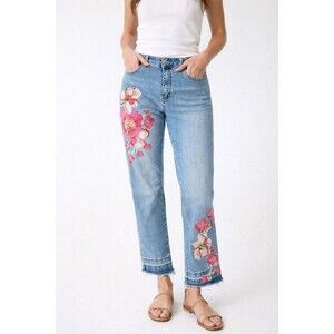 Crustina Women’s Light Wash Floral Embroidered Straight Leg Jeans Raw Hem...